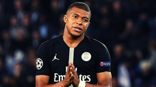 Εμπαπέ: «Είναι ντροπή που άργησε η συνεργασία με Μέσι και Νεϊμάρ»