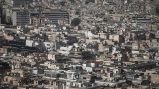 Οι Έλληνες πληρώνουν 2,3 δισ. ευρώ ΕΝΦΙΑ για το 2025