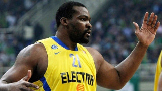 Πλησιάζει στον Ερυθρό Αστέρα ο Σχορτσανίτης