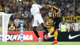 Την κοίταξε... στα μάτια 