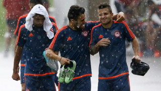 Η λογική του «αγοράζω, για να μην ενισχυθεί ο άλλος»