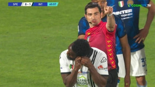 ΕΠΟΣ: Ο Ενζολά μπήκε στο 60' και έγινε αλλαγή στο 70' γιατί δεν έβγαινε το σκουλαρίκι