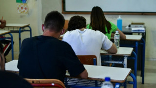 Σχολεία: Τέλος τα μέτρα για τον κορωνοϊό– Τι θα ισχύει με τις απουσίες