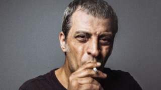 Η εντυπωσιακή ξανθιά σύντροφος του που κάτι σου θυμίζει