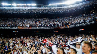 Στοπ στους οπαδούς της Άιντραχτ που ήθελαν να ταξιδέψουν στη Νάπολη