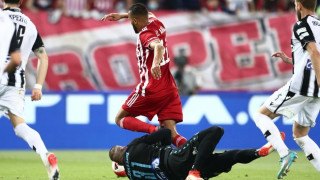 Το 1-0 του Ολυμπιακού με πέναλτι και το πέναλτι του Τέιλορ που δεν είδαμε ριπλέι