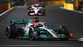 Formula 1 – Mercedes: «Δεν μπορούμε να τρέξουμε το μονοθέσιο – Σύντομα θα βρούμε λύσεις»