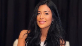 «Χτύπησε» και πάλι η Λατινοπούλου: «Θέλω να τσιμπήσω τα μαγουλάκια ενός κομμουνιστή»