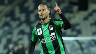 Ο Πρίγιοβιτς έστειλε με γκολάρα τη Γουέστερν Γιουνάιτεντ στα ημιτελικά!