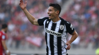 Χαραμάδα φωτός στο (πυκνό) σκοτάδι…