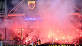 AEK: Οπαδοί ζήτησαν από Κονέ και Παπαδημητρίου να παραιτηθούν