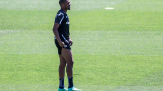 Τραγουδούσε και ο Άκπομ! Αποθέωση για τους παίκτες του ΠΑΟΚ