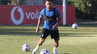 Τζορτζ Μπάλντοκ: «Panathinaikos F.C.» σε μαύρο φόντο