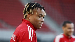 «Όχι» του Ολυμπιακού σε Μπόχουμ για τον Κούντε