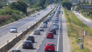 Θεσσαλονίκη: Μαζική έξοδος προς Χαλκιδική -Με χαμηλές ταχύτητες η κίνηση