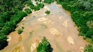 Καβάλα: Η διάβρωση «εξαφάνισε» πάνω από 1 χιλιόμετρο στην παράκτια ζώνη του ποταμού Νέστου
