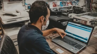 ΔΥΠΑ: Έκτακτο εκπαιδευτικό επίδομα, έως €1.000 σε χιλιάδες ανέργους