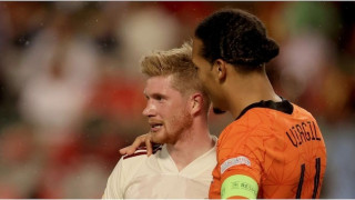 Φαν Ντάικ – Ντε Μπρόινε: Τα «έσπασαν» σε πάρτι στην Ίμπιζα