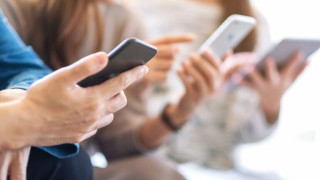 «Μπανάλ» τα rapid test- Εφαρμογή κινητού ανιχνεύει τον covid-19 μέσω της... φωνής