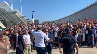 Πογκπά: «Έκρηξη» αγάπης από τους φίλους της Γιούβε πριν τα ιατρικά