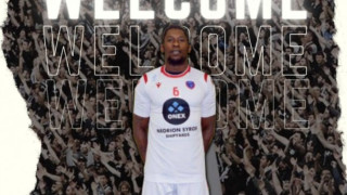 Ανακοίνωσε το… θηρίο, Τζούνιορ Κόστα, ο ΠΑΟΚ