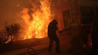 Φωτιά στην Πεντέλη: Σε κατάσταση έκτακτης ανάγκης η Αττική