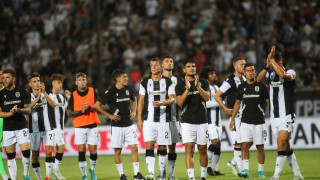 Πήγαν στη Θύρα 8 οι παίκτες του ΠΑΟΚ, χειροκρότησε ο Κούρτιτς σαν να αποχαιρετά (vids)