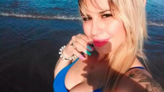 Δασκάλα έχει λογαριασμό στο OnlyFans και ανεβάζει... σέξι φωτογραφίες!