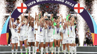 Πρωταθλήτρια Ευρώπης η Αγγλία, νικώντας 2-1 τη Γερμανία