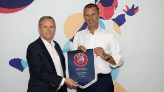 H Superleague παρουσιάζεται σαν εκτροφείο ανομίας και διαφθοράς