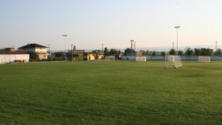 Εδωσε τα χέρια με Άρη Καβαλαρίου 