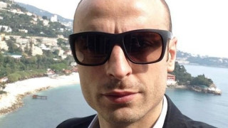 Χωρίς... Ντόρτμουντ, λες τον Μπερμπάτοφ, έλα ΜΟΝΟ για τουρισμό