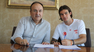 Στη Σίβασπορ και επίσημα ο Χάρης Χαρίσης!