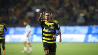 Ανοίγει το σκορ ο Άρης με πανέμορφο σουτ του Μαντσίνι (vid)