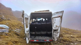 Περού: Γιος στελέχους του ΚΚΕ o ένας τραυματίας του λεωφορείου που έπεσε στον γκρεμό