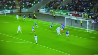 Λίνφιλντ: Έχασε τρομερή φάση στο 119', δέχτηκε αυτογκόλ στο 120' και αποκλείστηκε στα πέναλτι