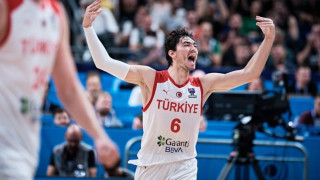 Eurobasket 2022: Αιχμές από τη σύντροφο του Οσμάν στον Τουντσέρ