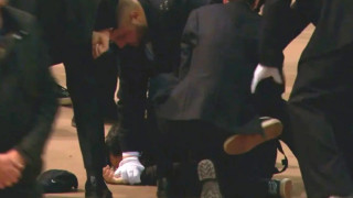 Βασίλισσα Ελισάβετ: Συνελήφθη άνδρας που άγγιξε το φέρετρο της