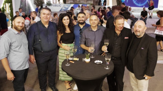 Λάμψη και άφθονα χαμόγελα στο πάρτι του ομίλου Metromedia στην 86η ΔΕΘ (pics)