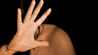 Ηράκλειο: Πατριός βίαζε 13χρονη όταν η μητέρα γεννούσε στο μαιευτήριο