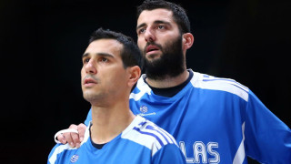 «Παρών» από Μπουρούση