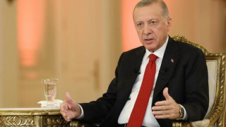 Times: «Κανείς δεν θέλει να κάτσει δίπλα στον Ερντογάν στην Πράγα»