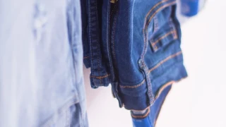Γιατί υπάρχει η μικρή τσέπη στο τζιν σου;