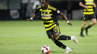 Έκοβε και έραβε ο Μαζικού