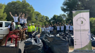 Χαλκιδική: Πεντακάθαρος και πάλι ο Γλαρόκαβος- Οι Cleanigans έκαναν τα μαγικά τους