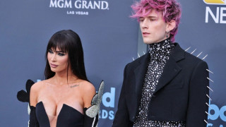 Μέγκαν Φοξ: Βρήκε «ύποπτα» μηνύματα στο κινητό του Μασίν Γκαν Κέλι