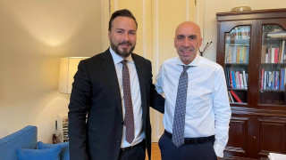 Στο Μέγαρο Μαξίμου ο Διαμαντής Γκολιδάκης – Συνάντηση με το Γιάννη  Μπρατάκο