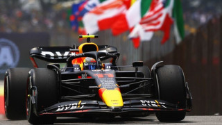 Σενάρια για «γάμο» Φερστάπεν και Mercedes