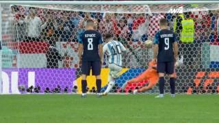 Ονειρικό ξέσπασμα της Αργεντινής και 2-0 σε λίγα λεπτά με Μέσι, Άλβαρες