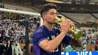 Μουντιάλ 2022: Ποδοσφαιριστής του... Πανσερραϊκού σήκωσε το τρόπαιο!